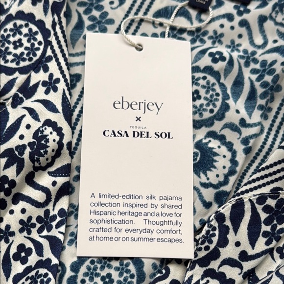 NWT Eberjey x Casa Del Sol - Inez Washable Silk Printed Short PJ Set size small - Picture 5 of 15